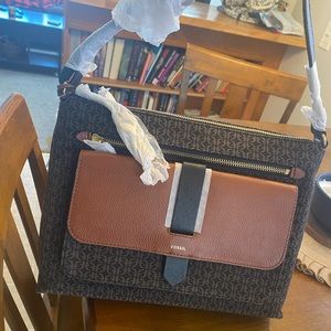 Brand new Fossil purse